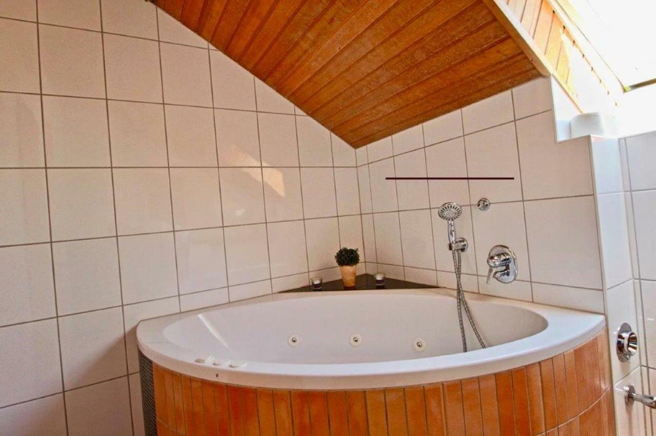 Ferienwohnung Mit Seeblick Und Dachterrasse In Ueberlingen 외부 사진